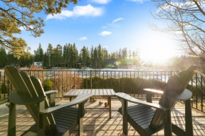 Blue Lagoon - Classic Lakefront Cabin with Pool Table!